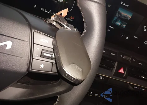 2025 Kia K4 Ex z USA, uszkodzony, nr VIN 3KPFU4DE9SE165521